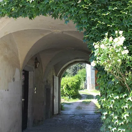 Hébergement de vacances 2 Du Château De Feschaux *